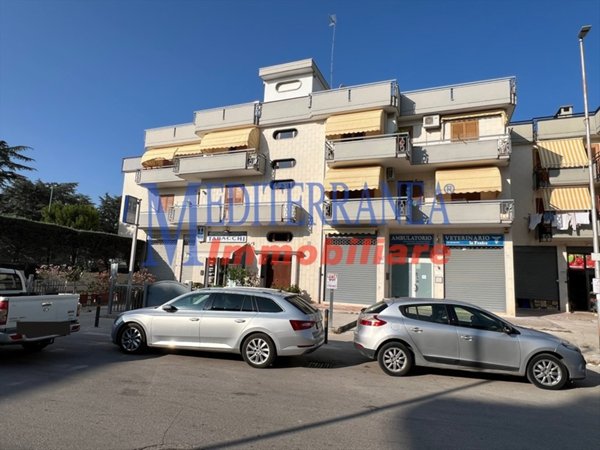locale commerciale in affitto a Ruvo di Puglia