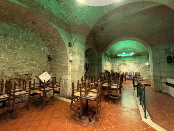 locale commerciale in affitto a Ruvo di Puglia