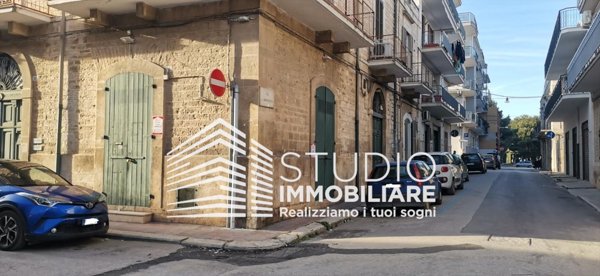 locale commerciale in affitto a Ruvo di Puglia