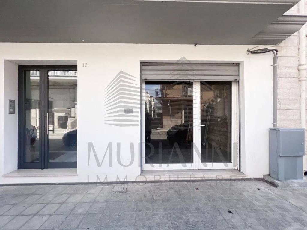 negozio in affitto a Sannicandro di Bari