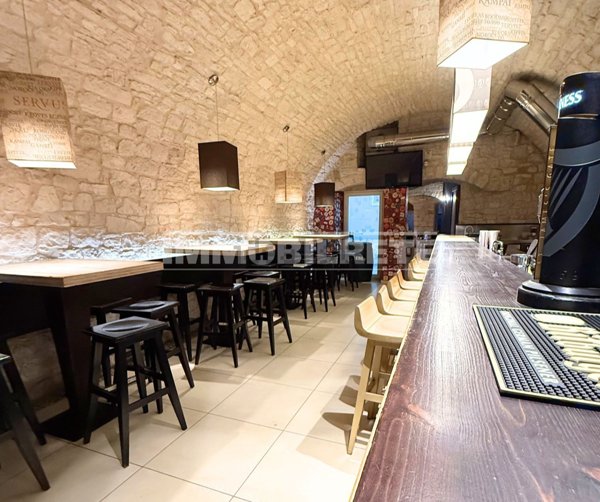 locale commerciale in affitto a Santeramo in Colle