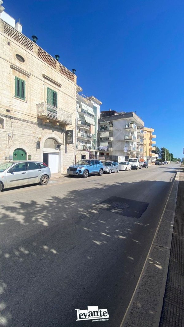 locale commerciale in affitto a Terlizzi
