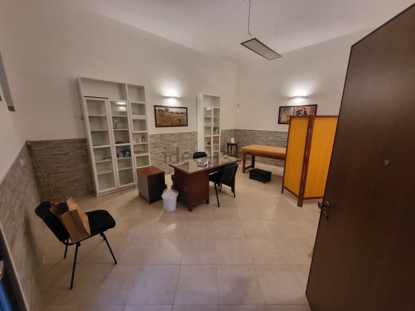 ufficio in affitto a Triggiano