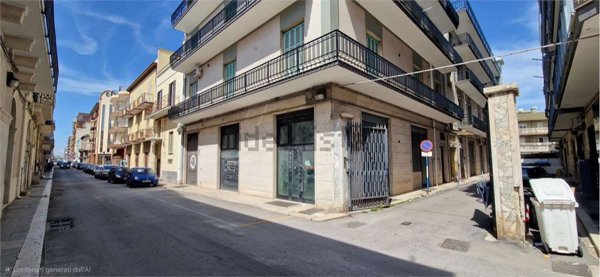 locale commerciale in affitto a Triggiano