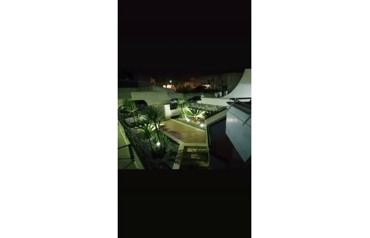 casa indipendente in affitto a Turi