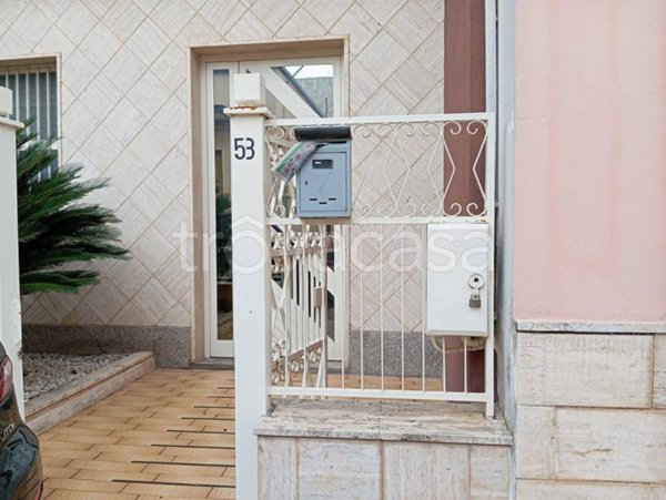 appartamento in affitto a Turi