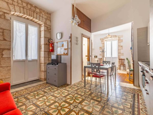 appartamento in affitto a Turi