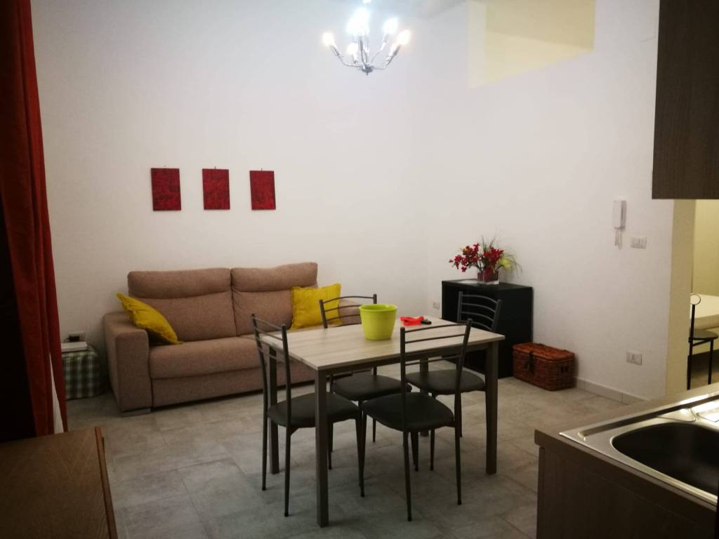 casa indipendente in affitto a Turi