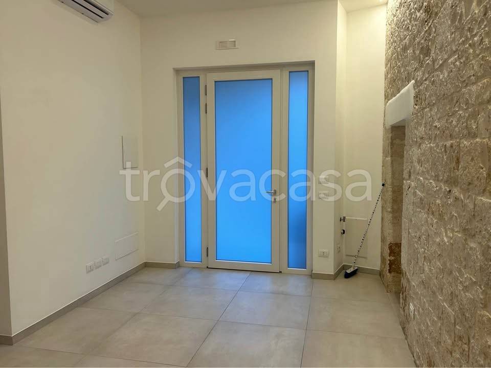 appartamento in affitto a Turi