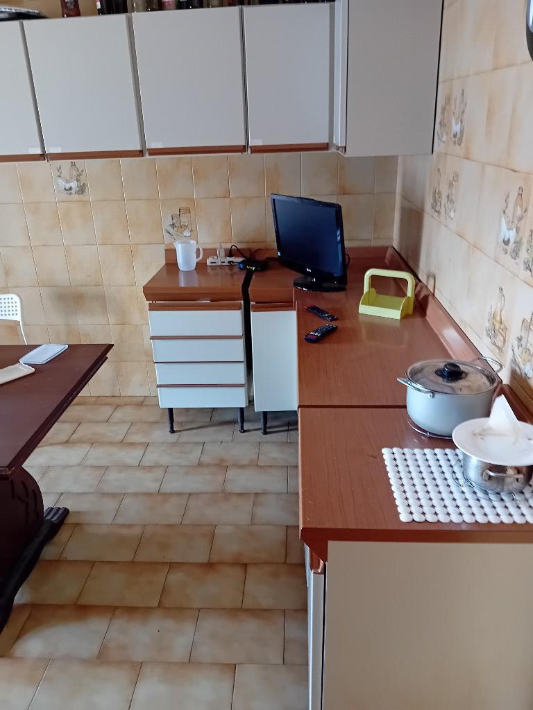 camera singola in affitto a Valenzano