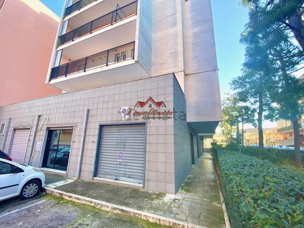 ufficio in affitto a Valenzano