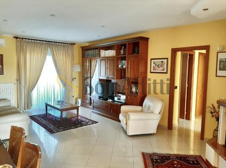 appartamento in affitto a Valenzano