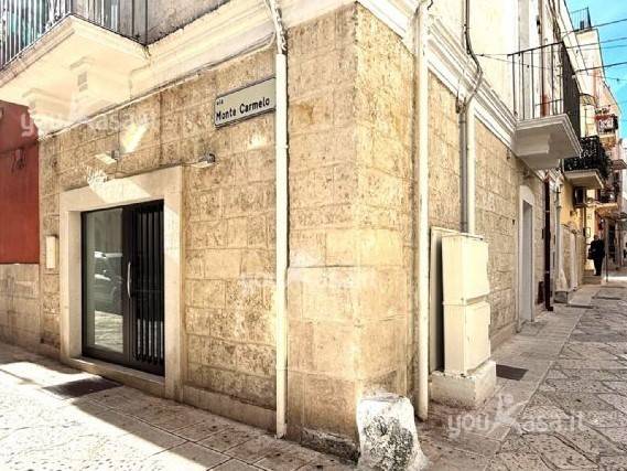 negozio in affitto a Valenzano