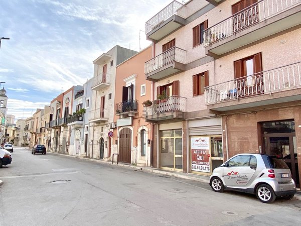 locale commerciale in affitto a Valenzano
