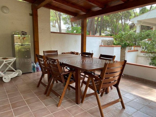 casa indipendente in affitto a Castellaneta