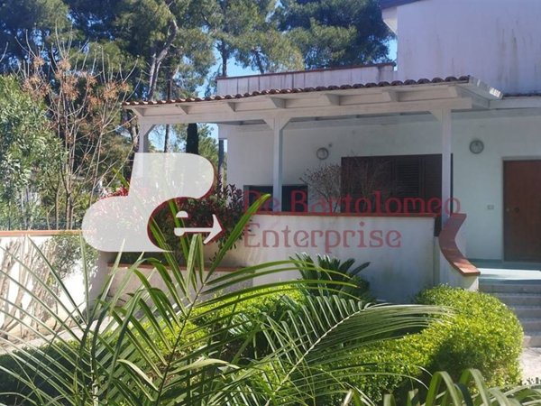 casa indipendente in affitto a Castellaneta