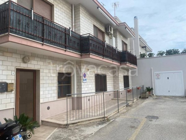 appartamento in affitto a Crispiano