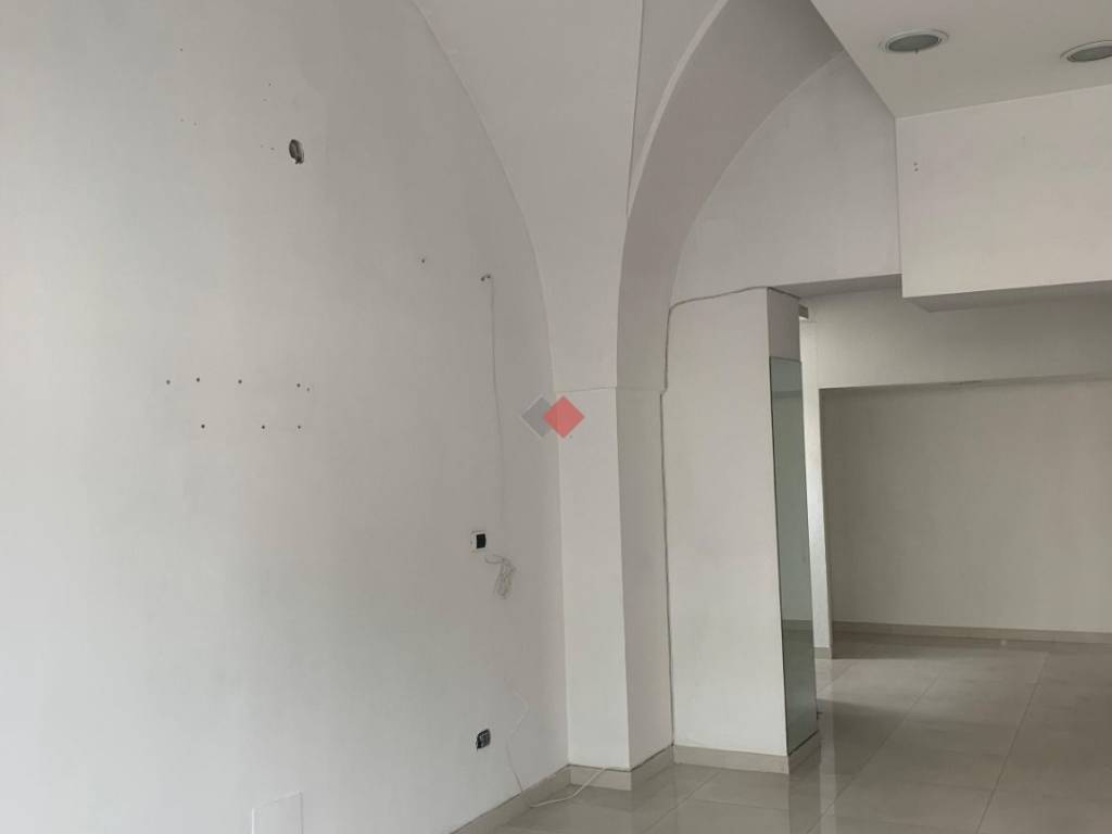 negozio in affitto a Grottaglie