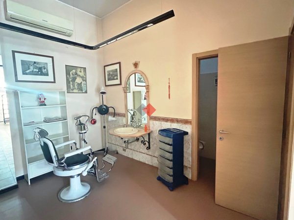 negozio in affitto a Grottaglie