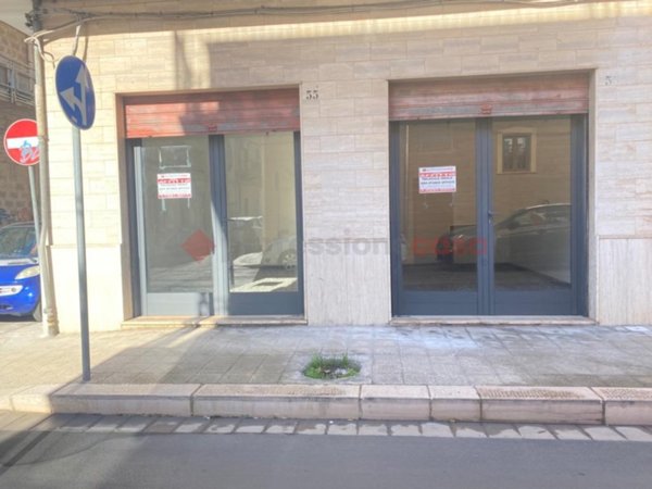 negozio in affitto a Grottaglie