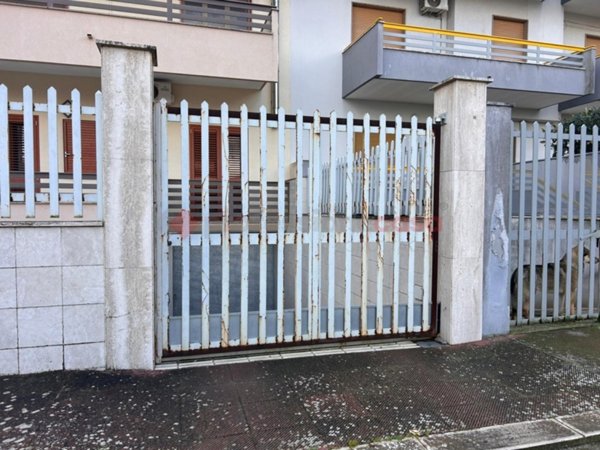 appartamento in affitto a Grottaglie