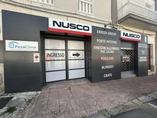 negozio in affitto a Grottaglie