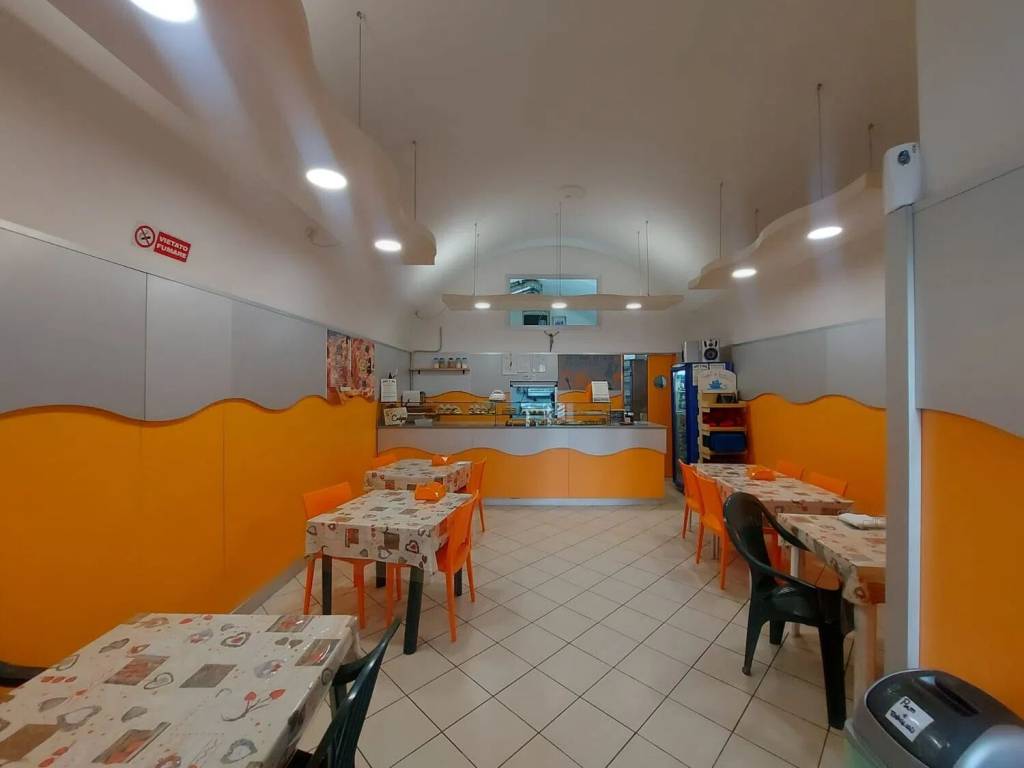 negozio in vendita a Laterza