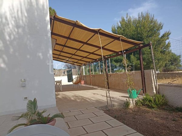 casa indipendente in affitto a Leporano in zona Marina di Leporano