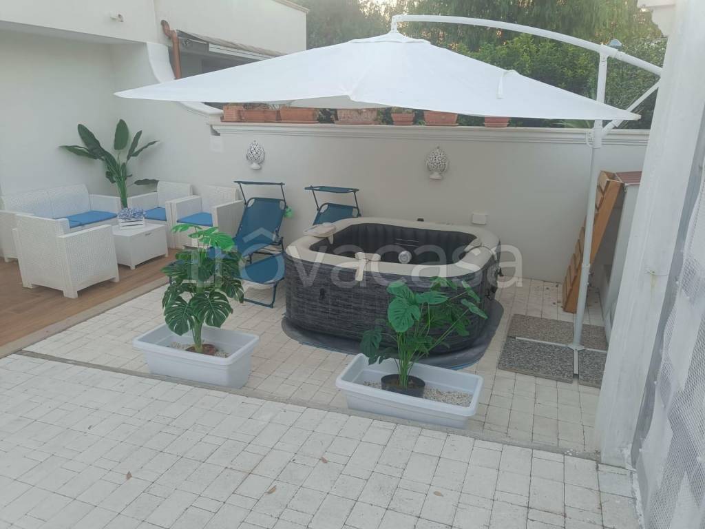 casa indipendente in affitto a Leporano