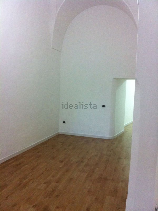 locale commerciale in affitto a Leporano