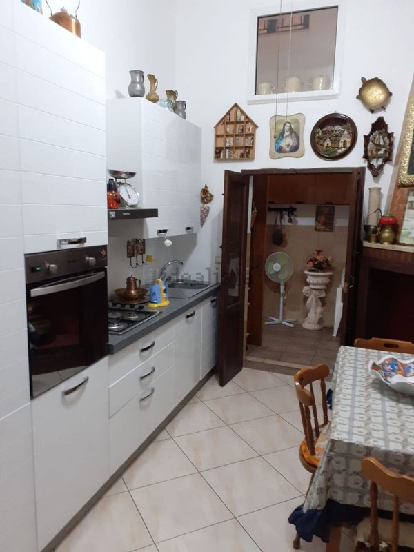 appartamento in affitto a Lizzano