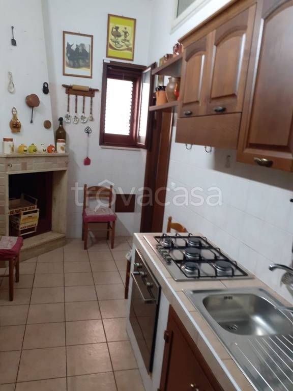 appartamento in affitto a Lizzano