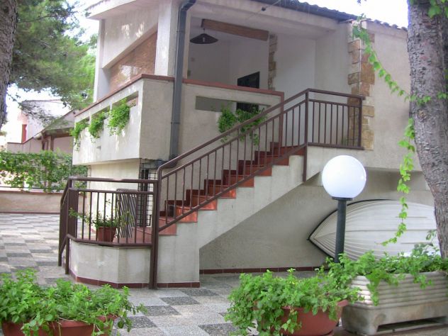 casa indipendente in affitto a Lizzano in zona Marina di Lizzano