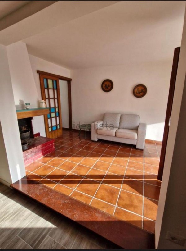 appartamento in affitto a Lizzano