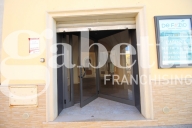 locale commerciale in affitto a Manduria