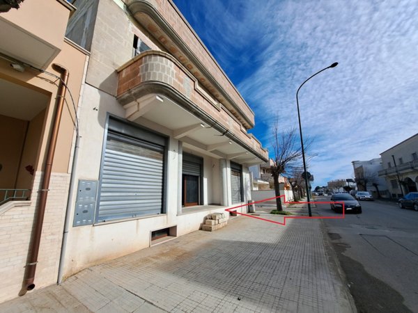 negozio in affitto a Manduria