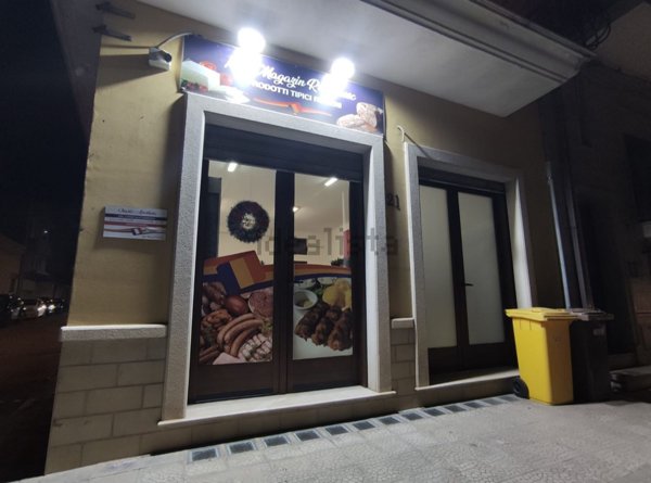 locale commerciale in affitto a Manduria