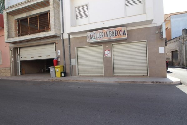 negozio in affitto a Manduria