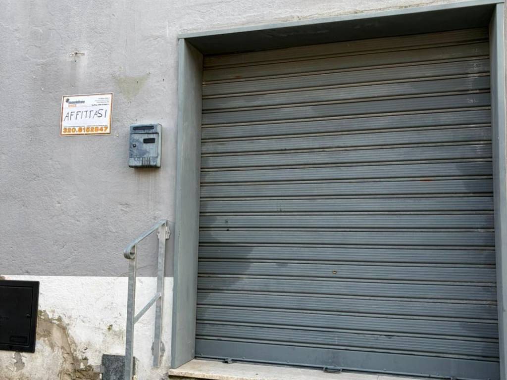 negozio in affitto a Manduria in zona Uggiano Montefusco