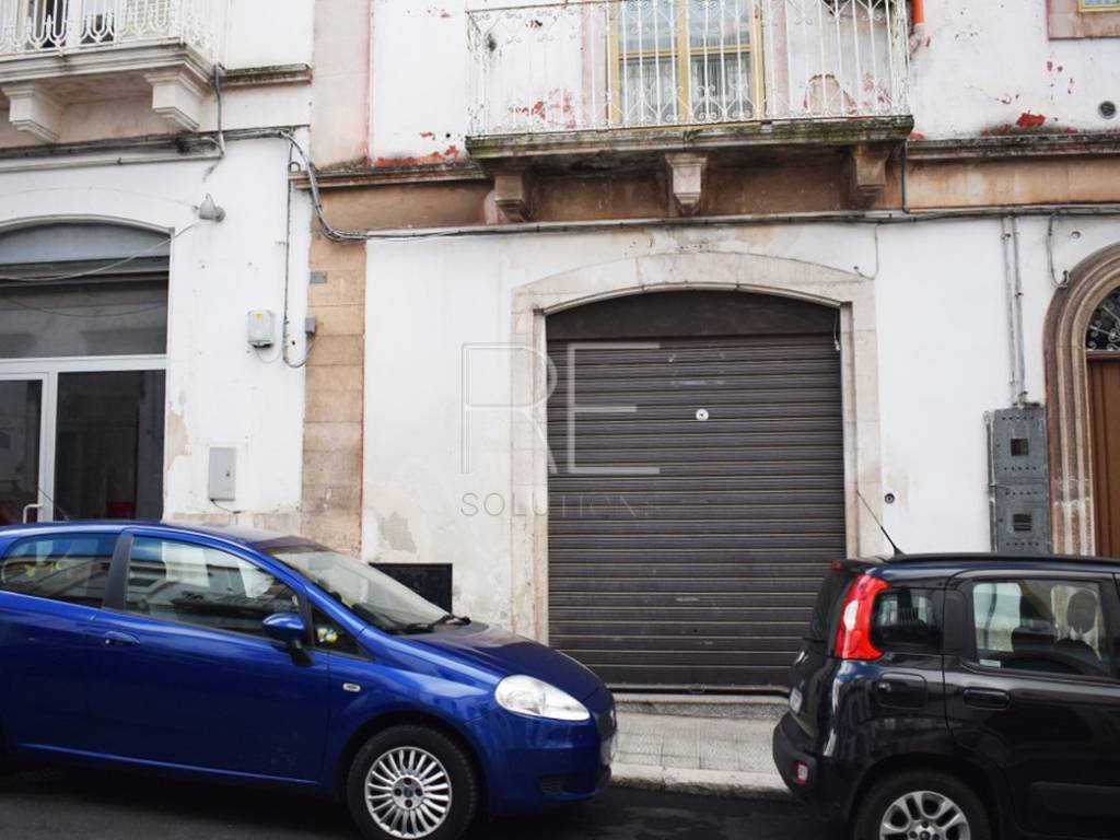 negozio in affitto a Martina Franca