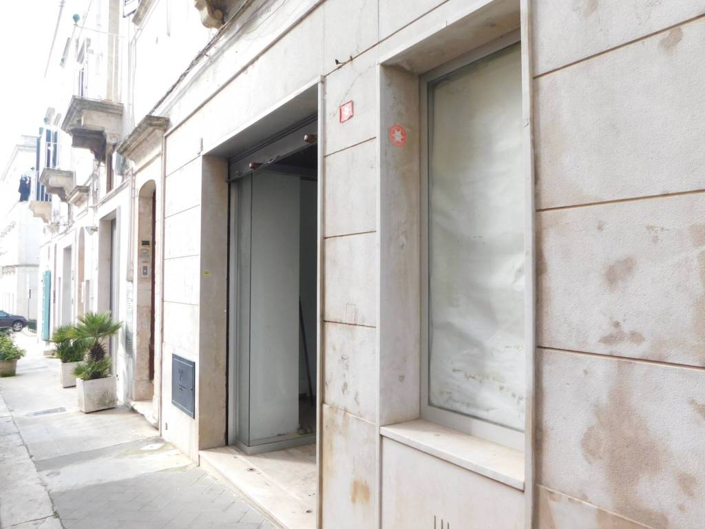 negozio in affitto a Martina Franca in zona Centro Storico