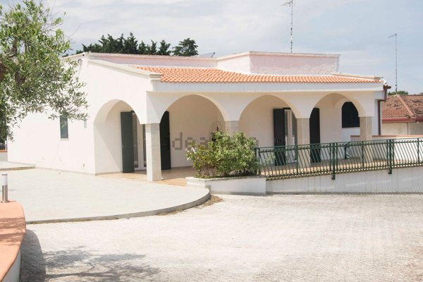 casa indipendente in affitto a Martina Franca