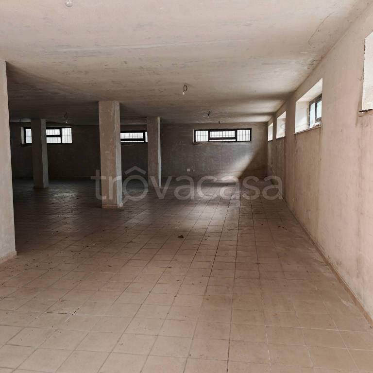 locale commerciale in affitto a Martina Franca