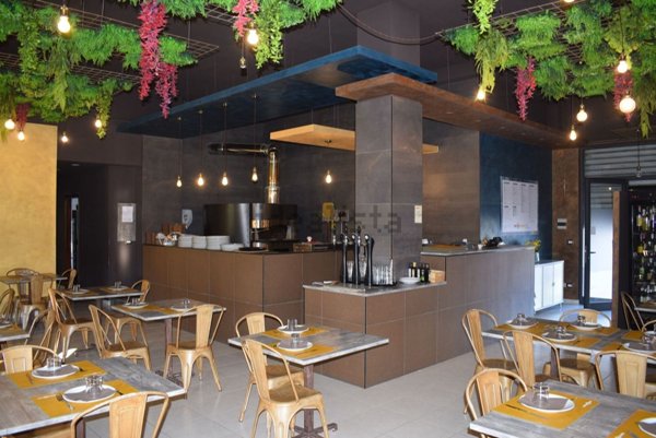 negozio in affitto a Martina Franca