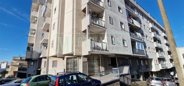 locale commerciale in affitto a Martina Franca