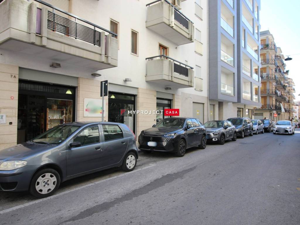 negozio in affitto a Martina Franca