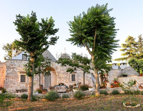 esavano in affitto a Martina Franca