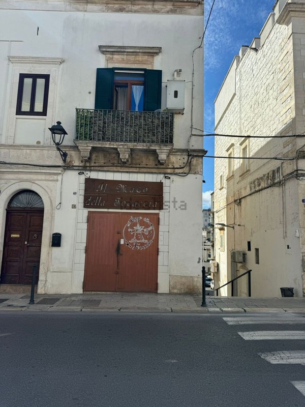 locale commerciale in affitto a Martina Franca
