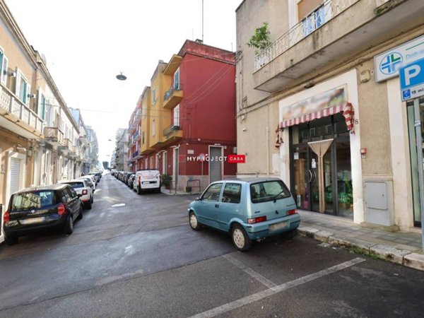 locale commerciale in affitto a Martina Franca