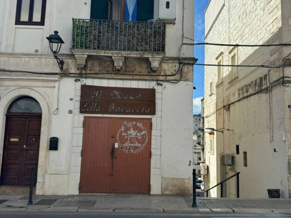 negozio in affitto a Martina Franca